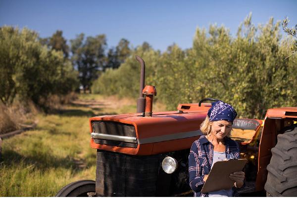 Impulso a la igualdad de las mujeres en las explotaciones agrarias